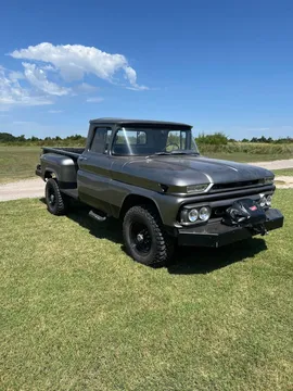 1962 GMC K1500 Pickup with NAPCO 4-Wheel Drive