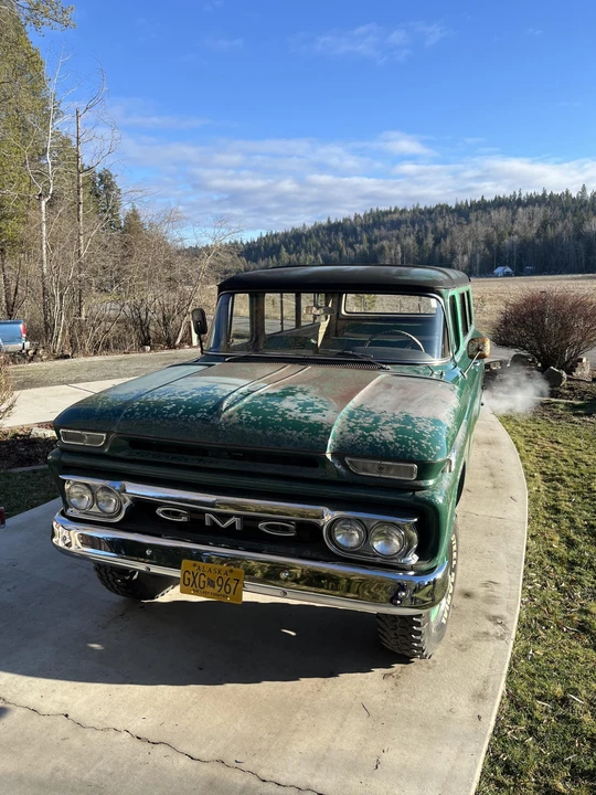 1962 GMC Suburban 5th Gen - Image 2 of 31
