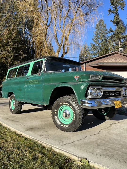 1962 GMC Suburban 5th Gen - Image 7 of 31