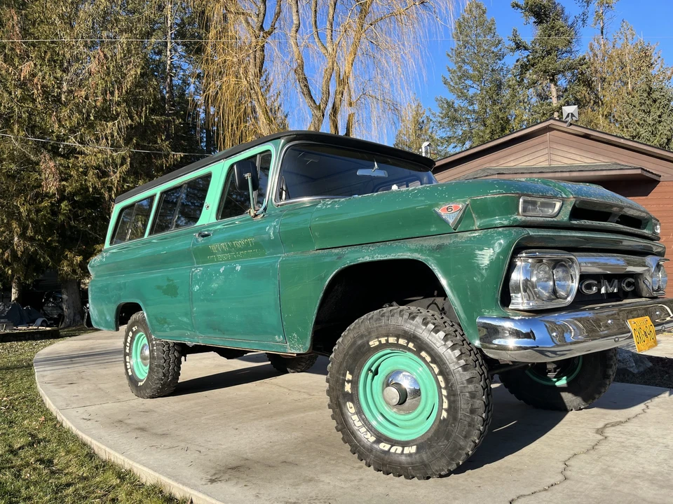 1962 GMC Suburban 5th Gen - Image 6 of 31