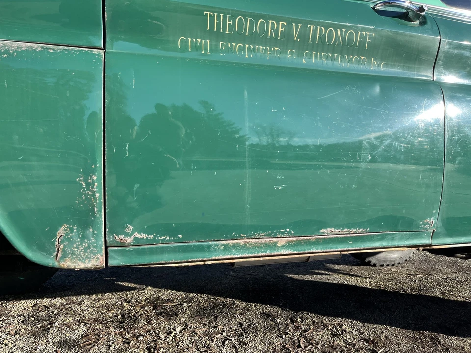 1962 GMC Suburban 5th Gen - Image 22 of 31