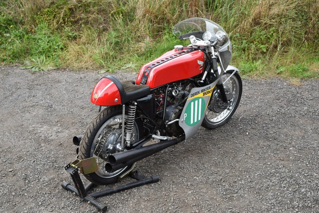 1962 Honda Motorcycles - Image 16 of 30