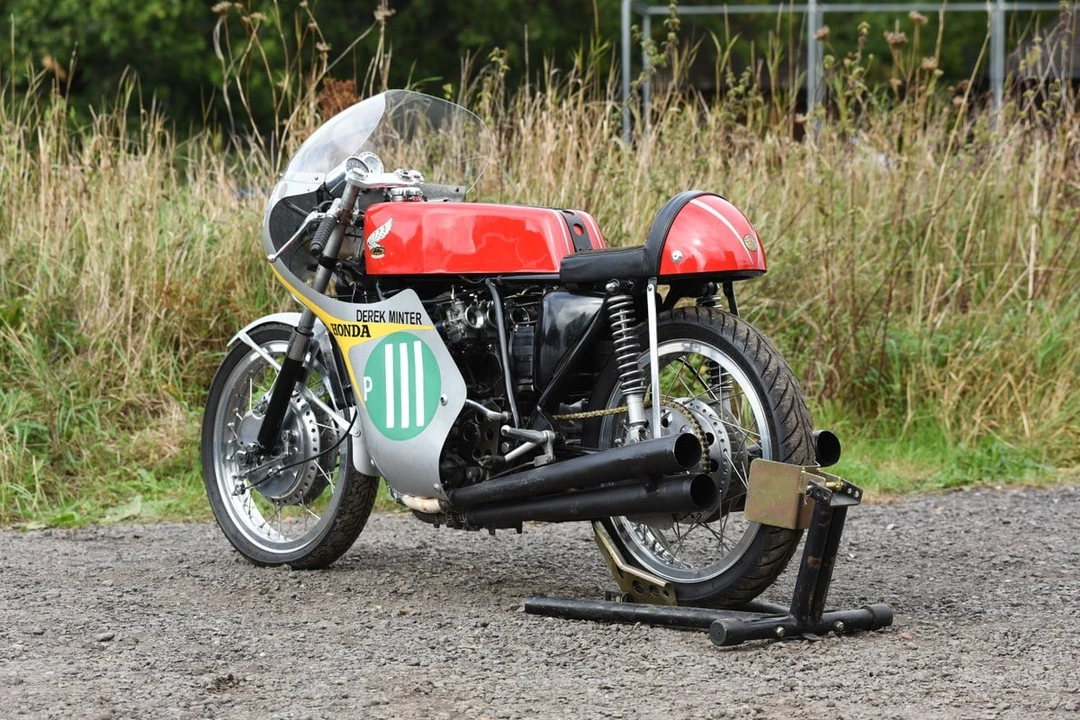 1962 Honda Motorcycles - Image 12 of 30