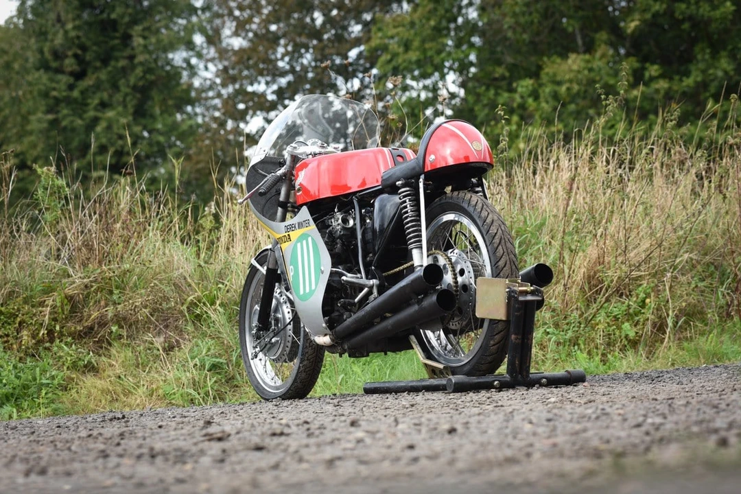 1962 Honda Motorcycles - Image 14 of 30