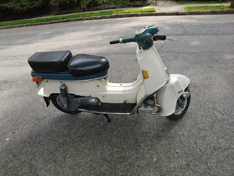 1962 Honda Motorcycles - Image 10 of 31