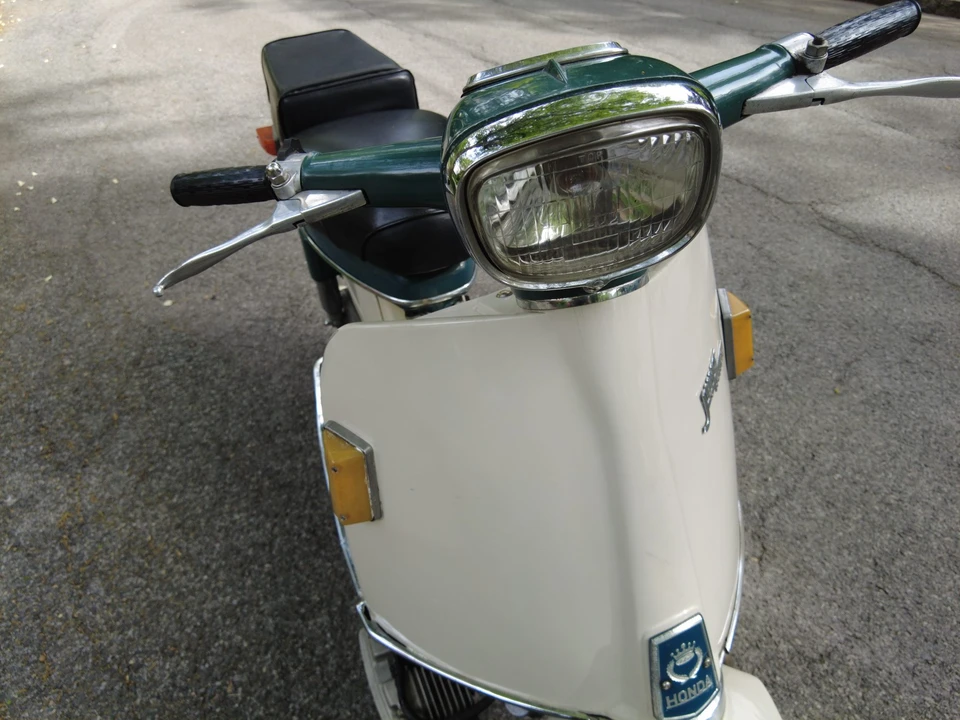 1962 Honda Motorcycles - Image 14 of 31