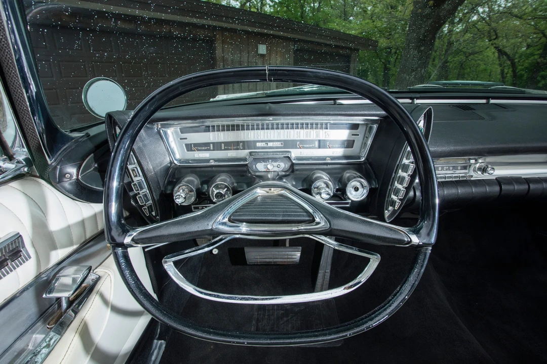 1962 Imperial Crown - Image 17 of 31