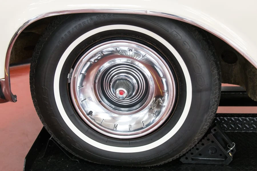 1962 Imperial Crown - Image 12 of 12