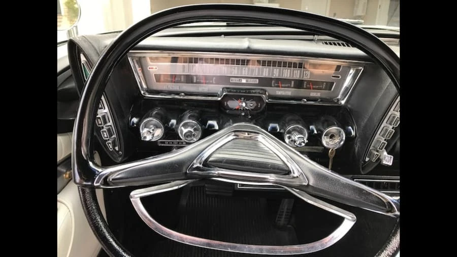 1962 Imperial Crown - Image 4 of 10