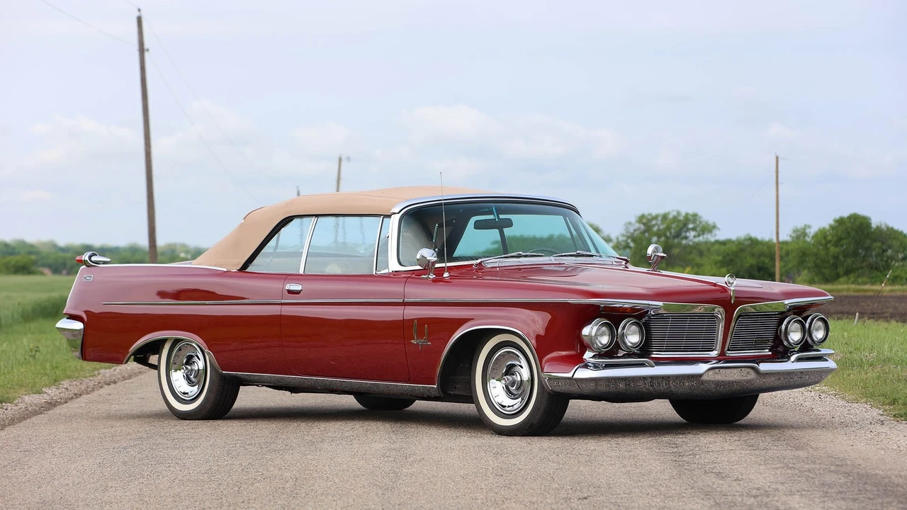 1962 Imperial Crown - Image 11 of 31
