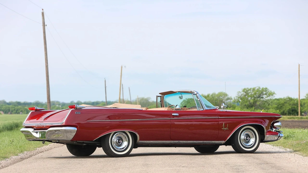 1962 Imperial Crown - Image 8 of 31