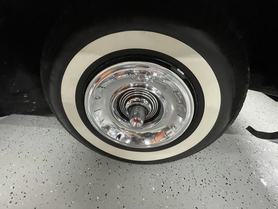 1962 Chrysler Imperial 2nd Gen - Image 30 of 31