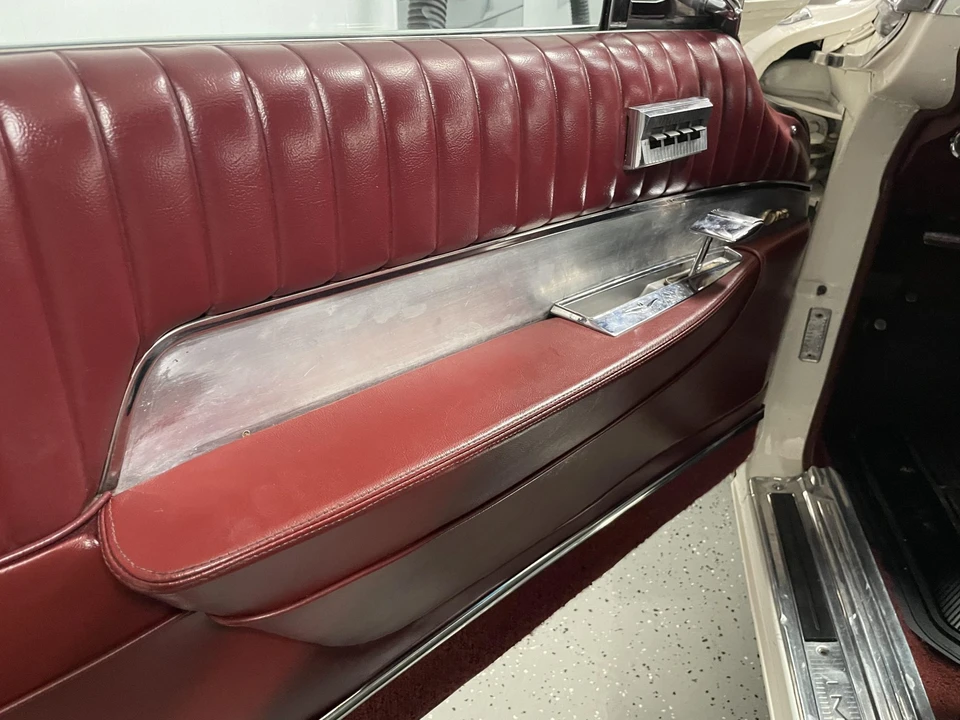 1962 Chrysler Imperial 2nd Gen - Image 31 of 31