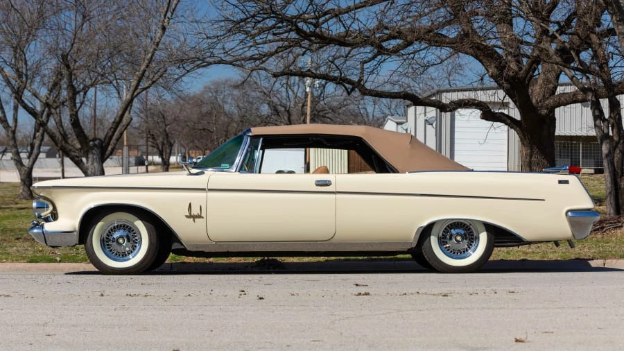 1962 Imperial Crown - Image 2 of 19