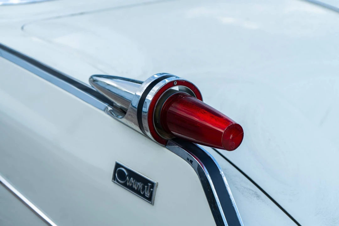 1962 Chrysler Imperial 2nd Gen - Image 29 of 31
