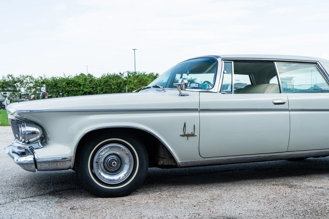 1962 Chrysler Imperial 2nd Gen - Image 21 of 31