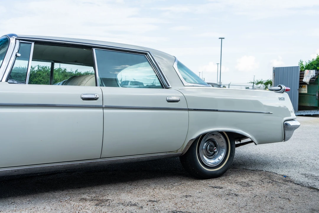 1962 Chrysler Imperial 2nd Gen - Image 26 of 31