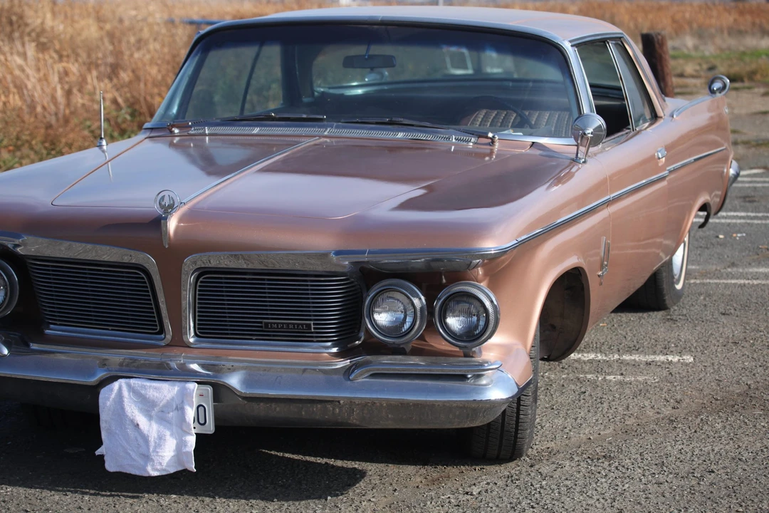 1962 Chrysler Imperial 2nd Gen - Image 13 of 31