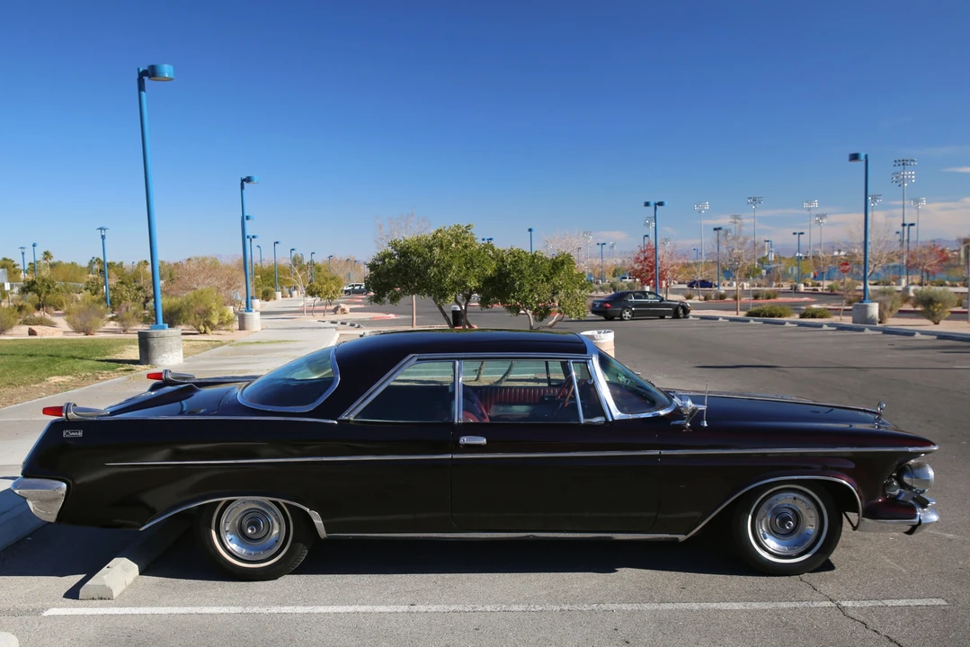 1962 Chrysler Imperial 2nd Gen - Image 6 of 31