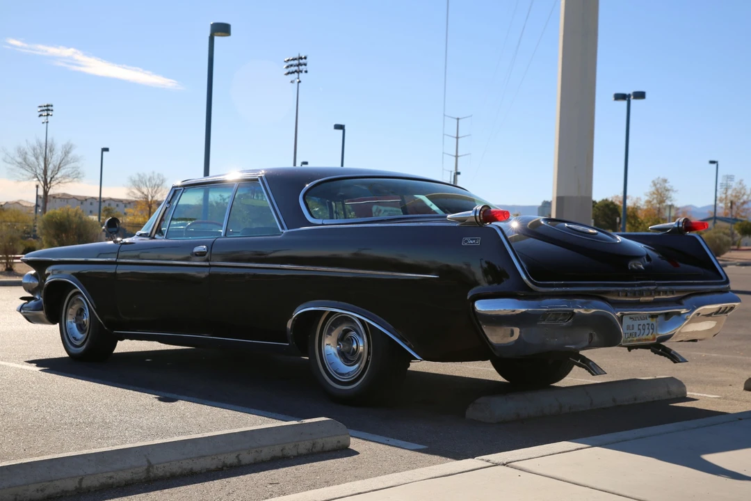 1962 Chrysler Imperial 2nd Gen - Image 13 of 31