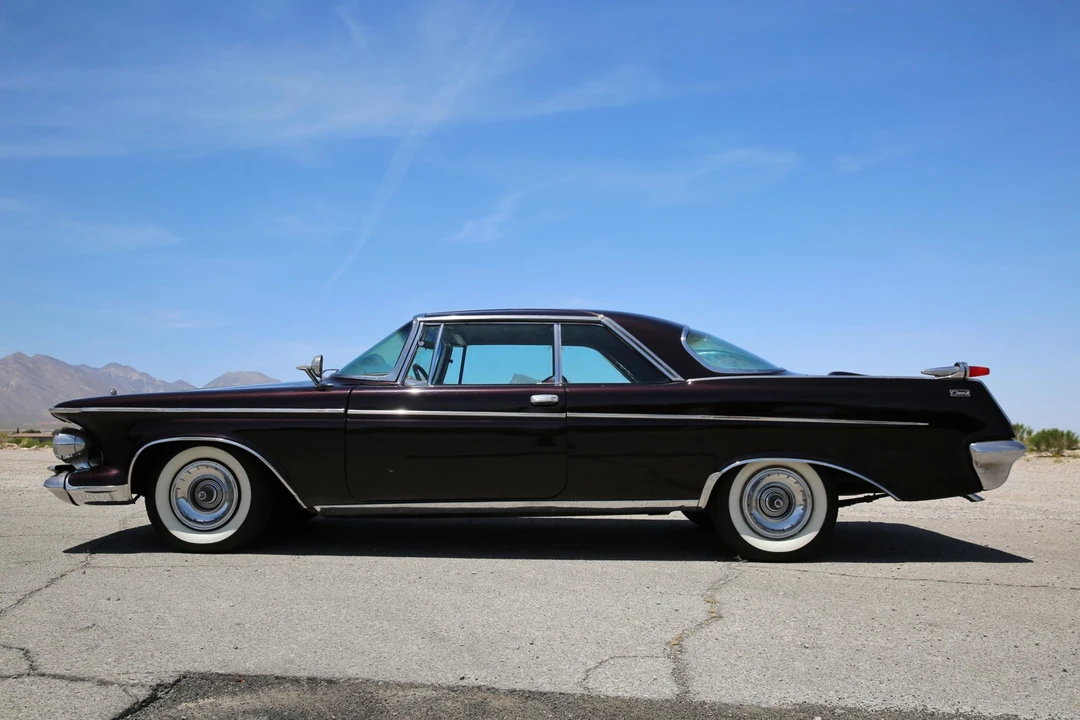 1962 Chrysler Imperial 2nd Gen - Image 15 of 31