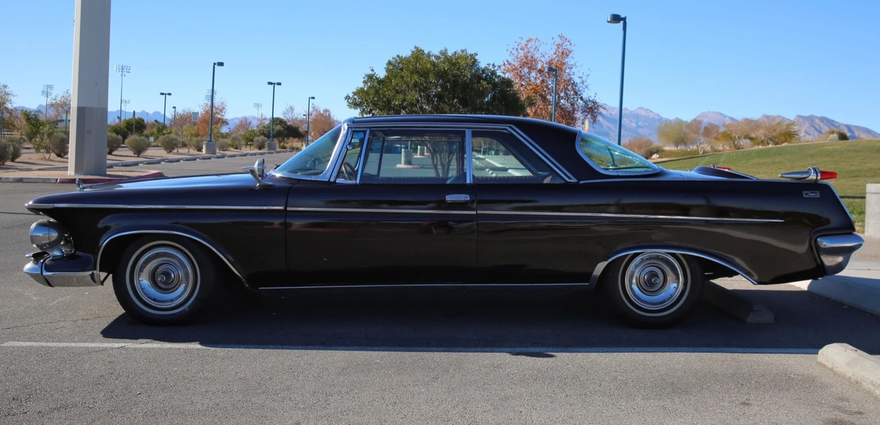 1962 Chrysler Imperial 2nd Gen - Image 17 of 31