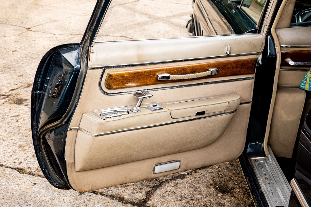 1962 Imperial LeBaron - Image 27 of 31