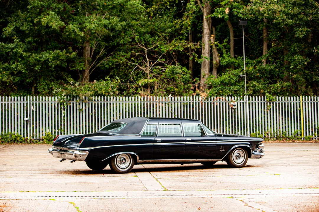 1962 Imperial LeBaron - Image 8 of 31