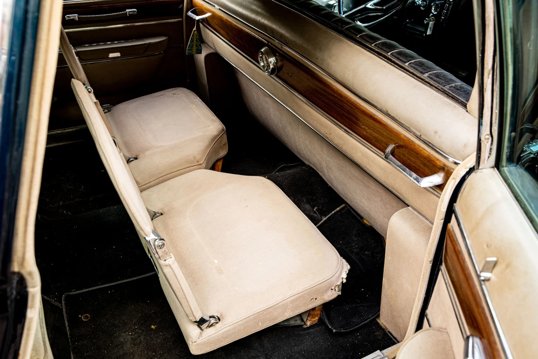 1962 Imperial LeBaron - Image 25 of 31