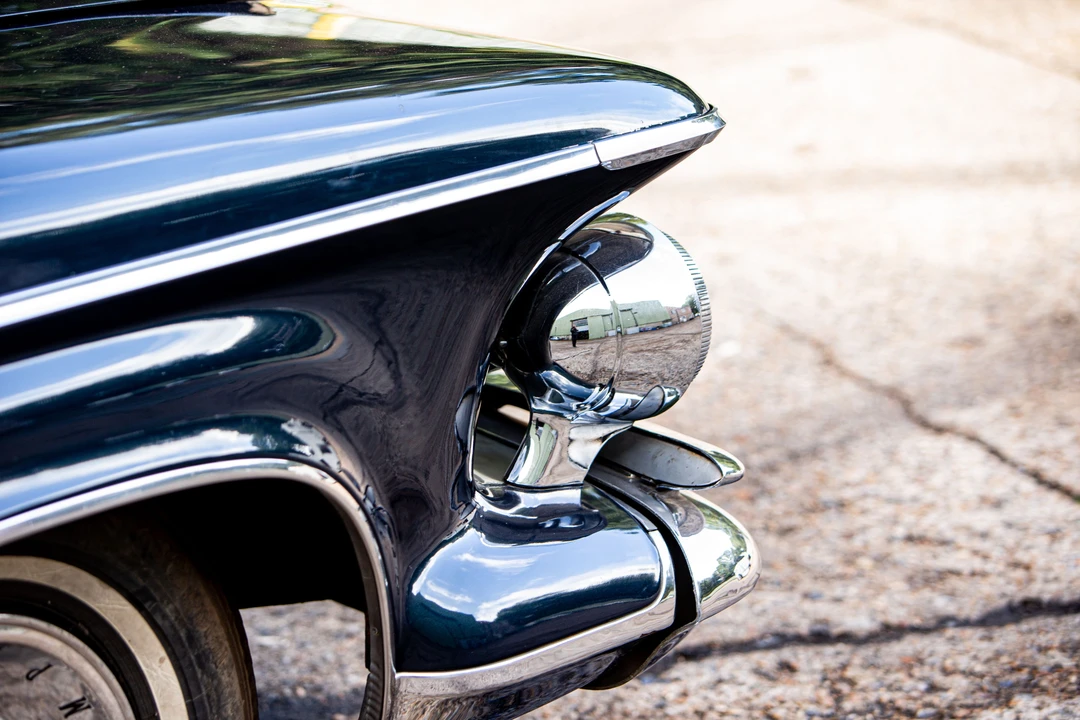 1962 Imperial LeBaron - Image 11 of 31