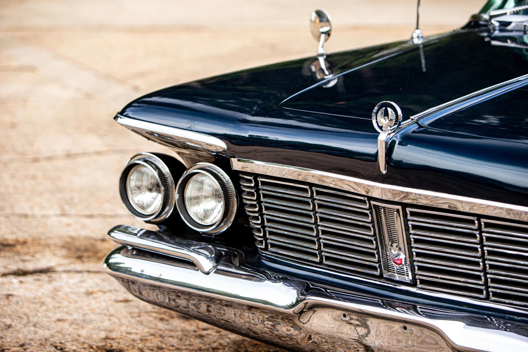1962 Imperial LeBaron - Image 5 of 31