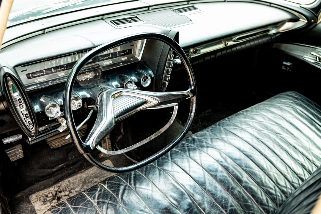 1962 Imperial LeBaron - Image 22 of 31