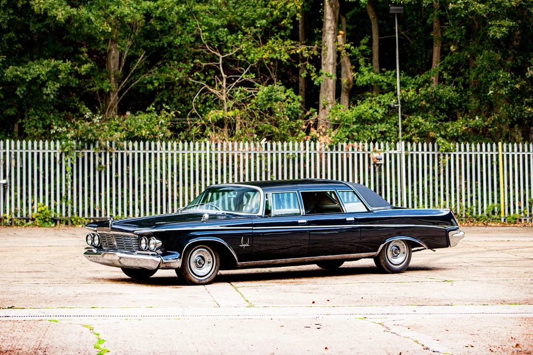 1962 Imperial LeBaron - Image 2 of 31