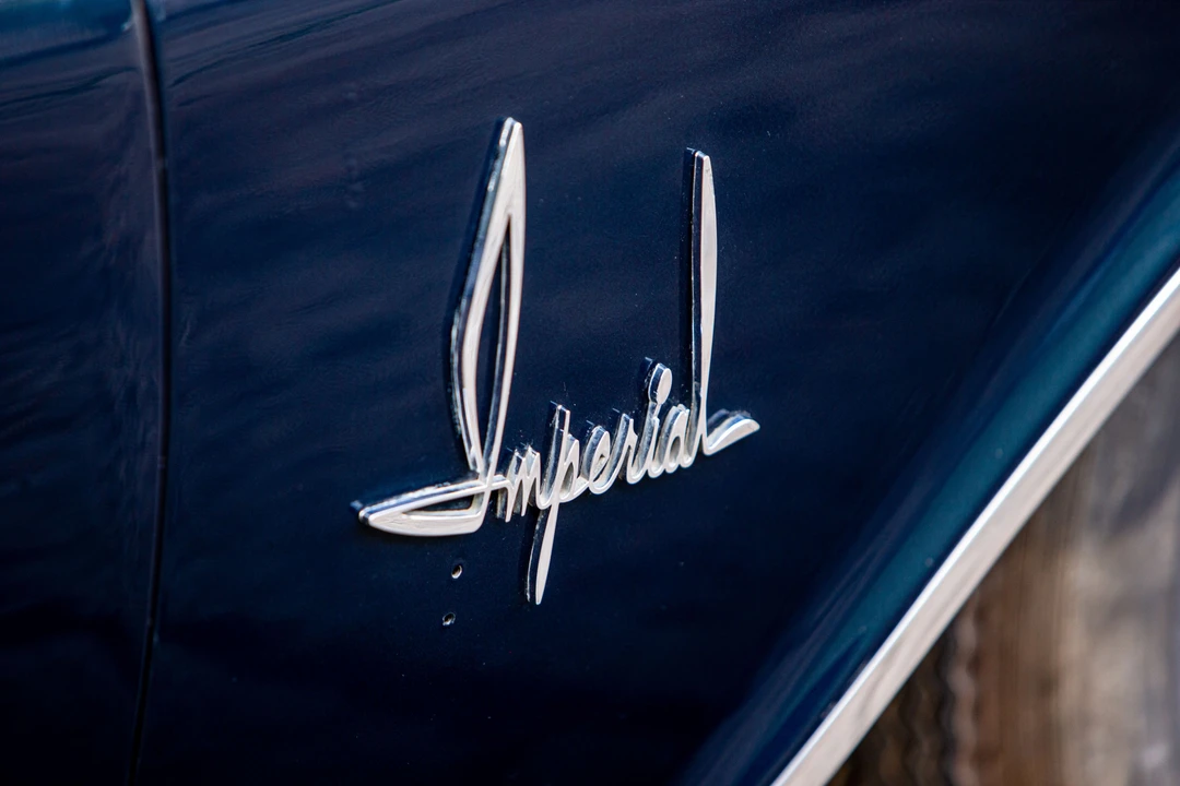 1962 Imperial LeBaron - Image 10 of 31
