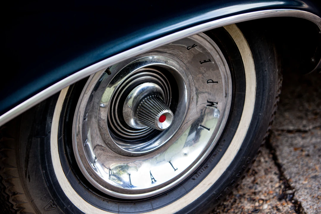 1962 Imperial LeBaron - Image 12 of 31