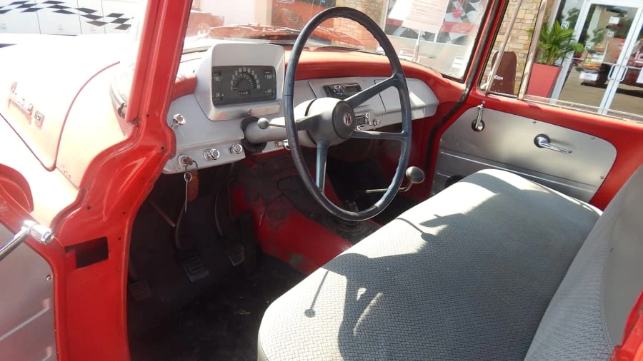 1962 International Harvester Pickup - Image 5 of 21