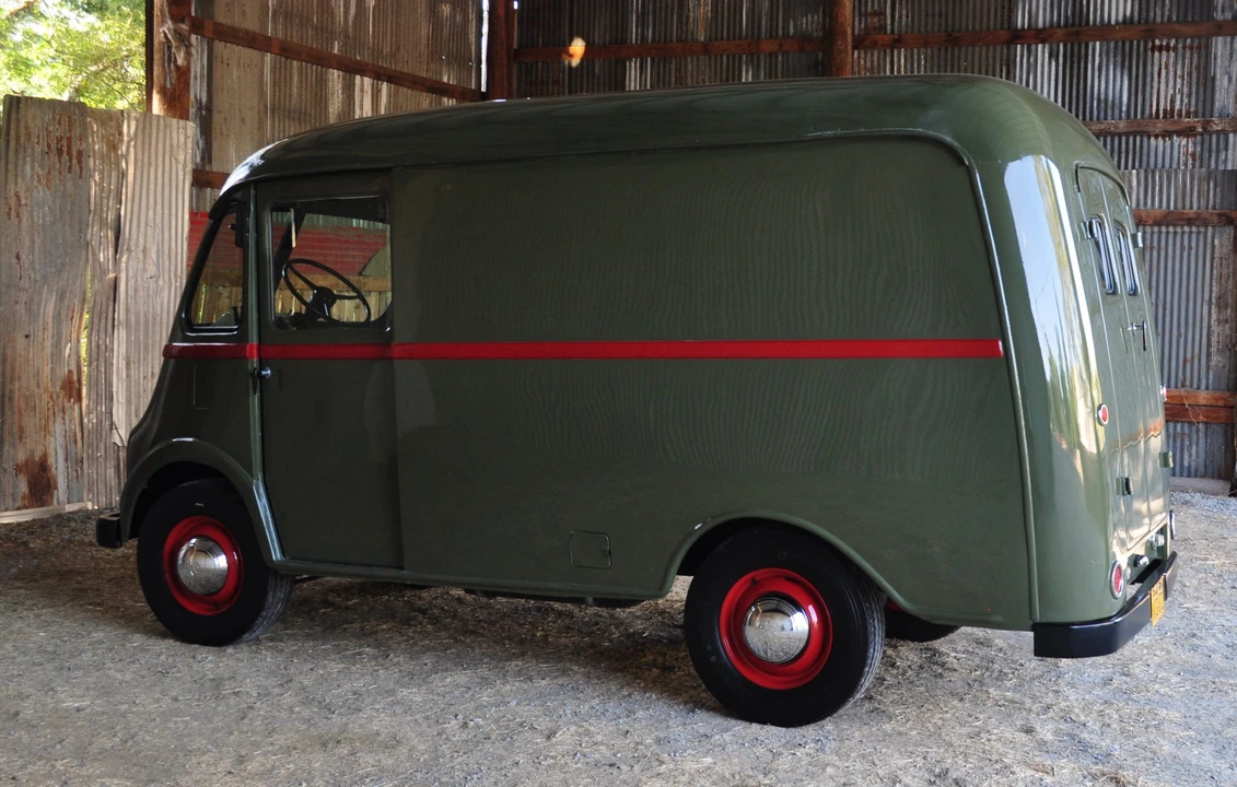 1962 International Harvester - Image 11 of 31