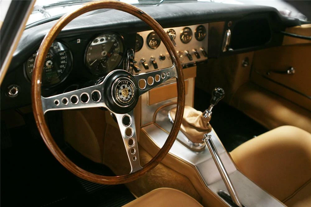 1962 Jaguar E-Type Series 1 - Image 4 of 5