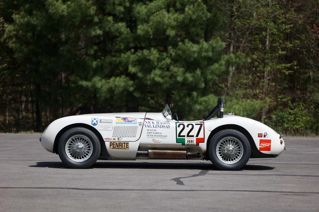 1962 Jaguar Replica - Image 13 of 31