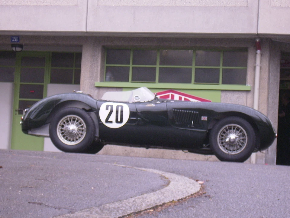1962 Jaguar Replica - Image 8 of 21