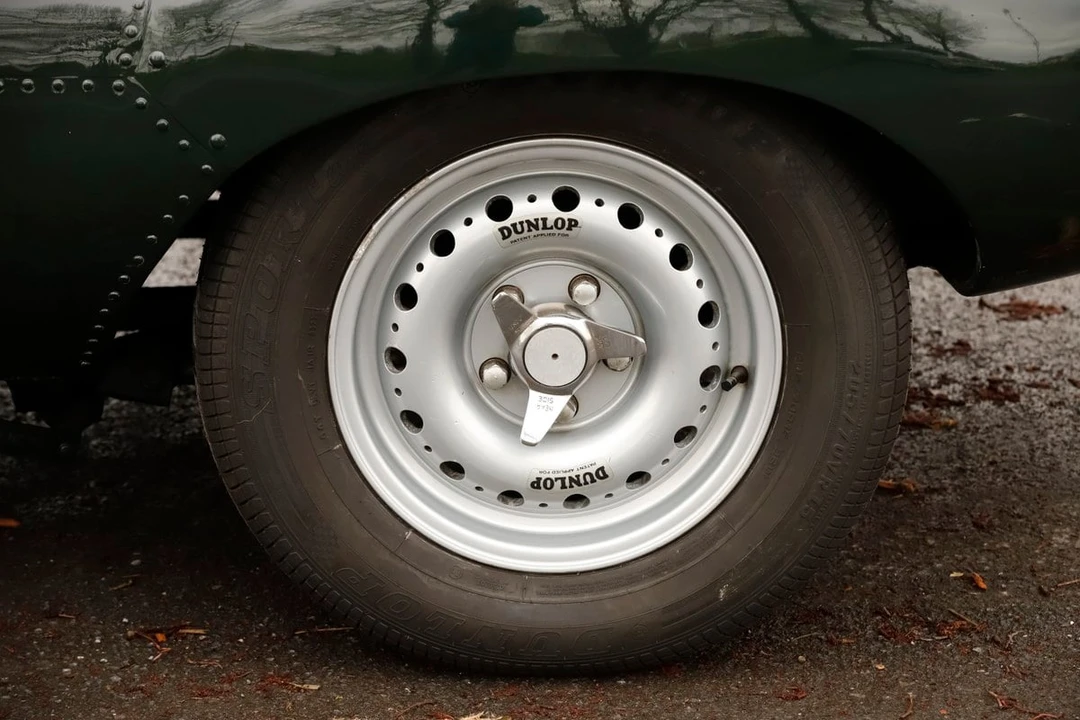 1962 Jaguar Replica - Image 30 of 30