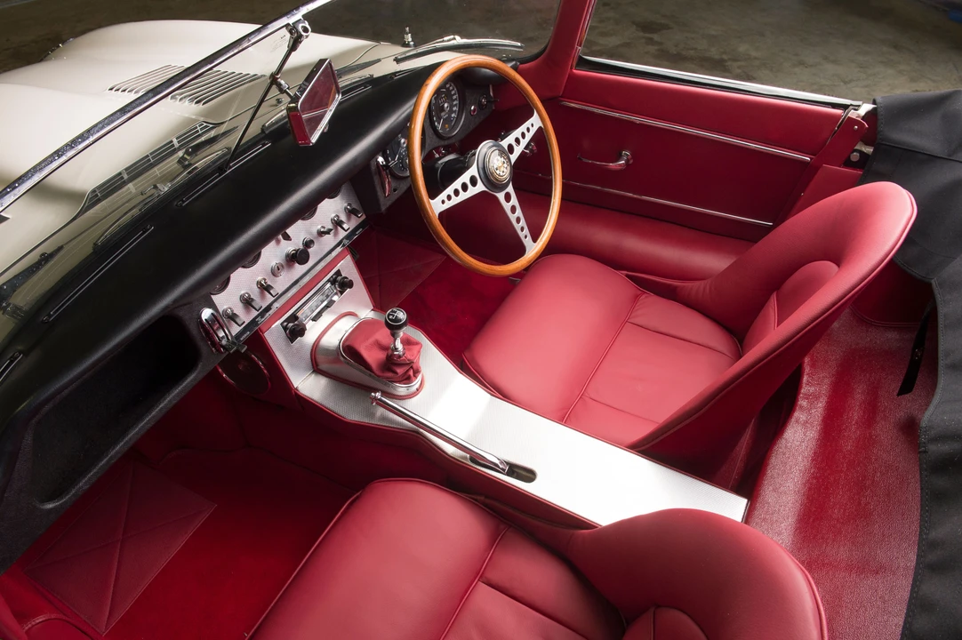 1962 Jaguar E-Type Series 1 - Image 10 of 21