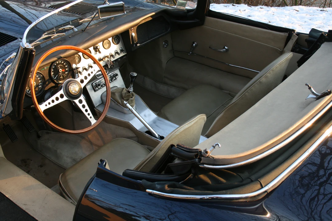 1962 Jaguar E-Type Series 1 - Image 4 of 9