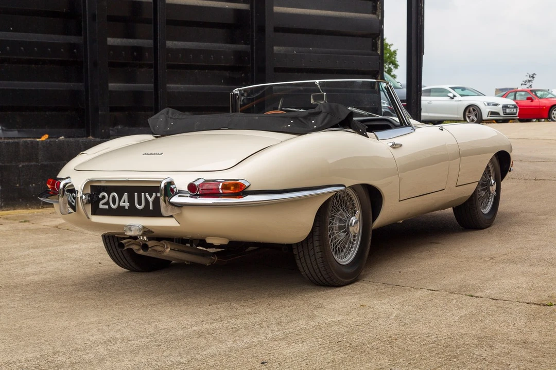 1962 Jaguar E-Type Series 1 - Image 5 of 30