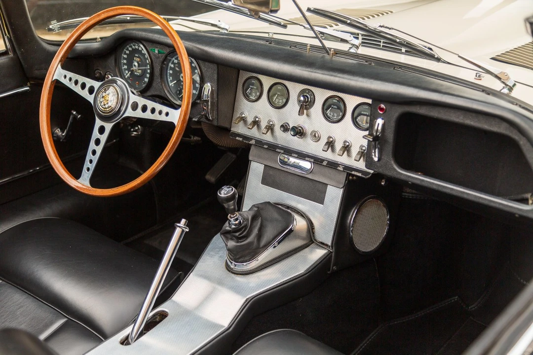 1962 Jaguar E-Type Series 1 - Image 25 of 30