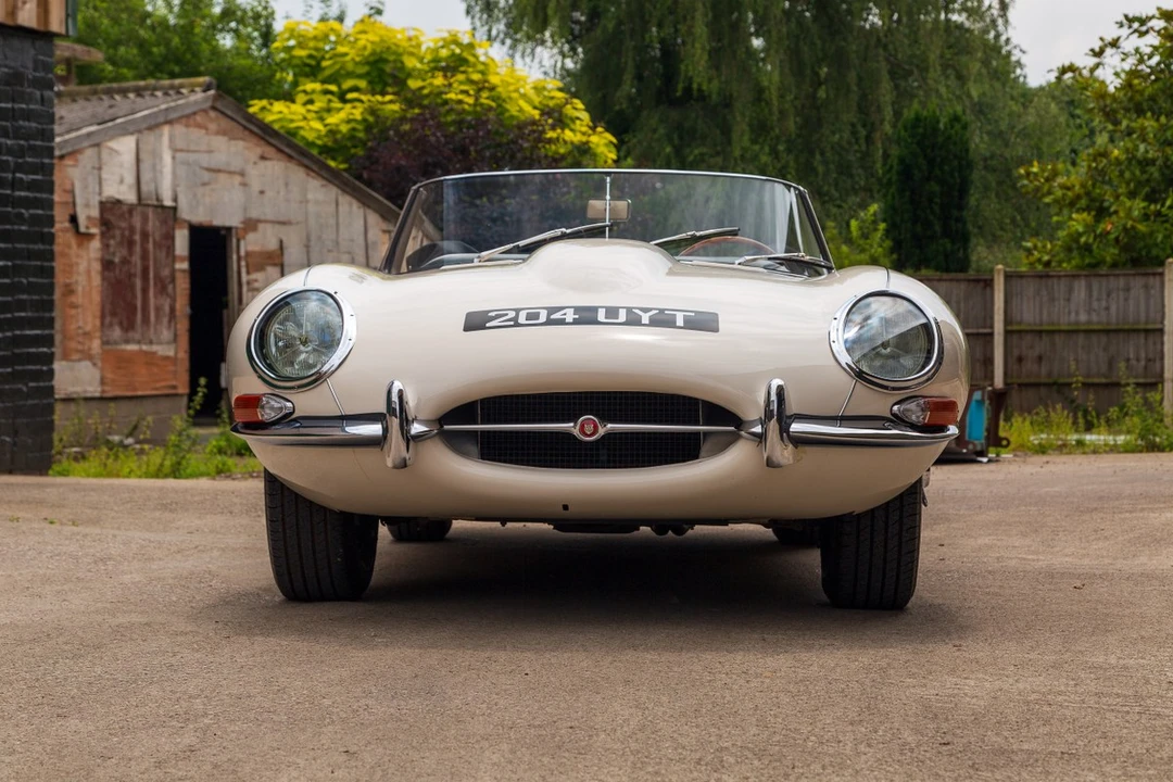 1962 Jaguar E-Type Series 1 - Image 2 of 30