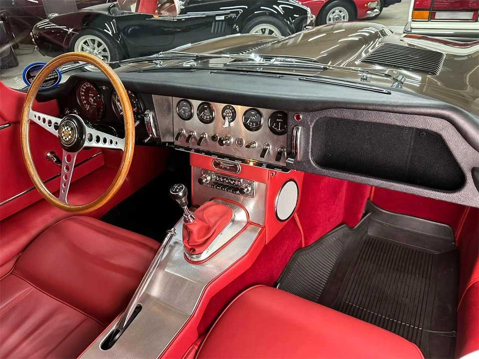 1962 Jaguar E-Type Series 1 - Image 25 of 31