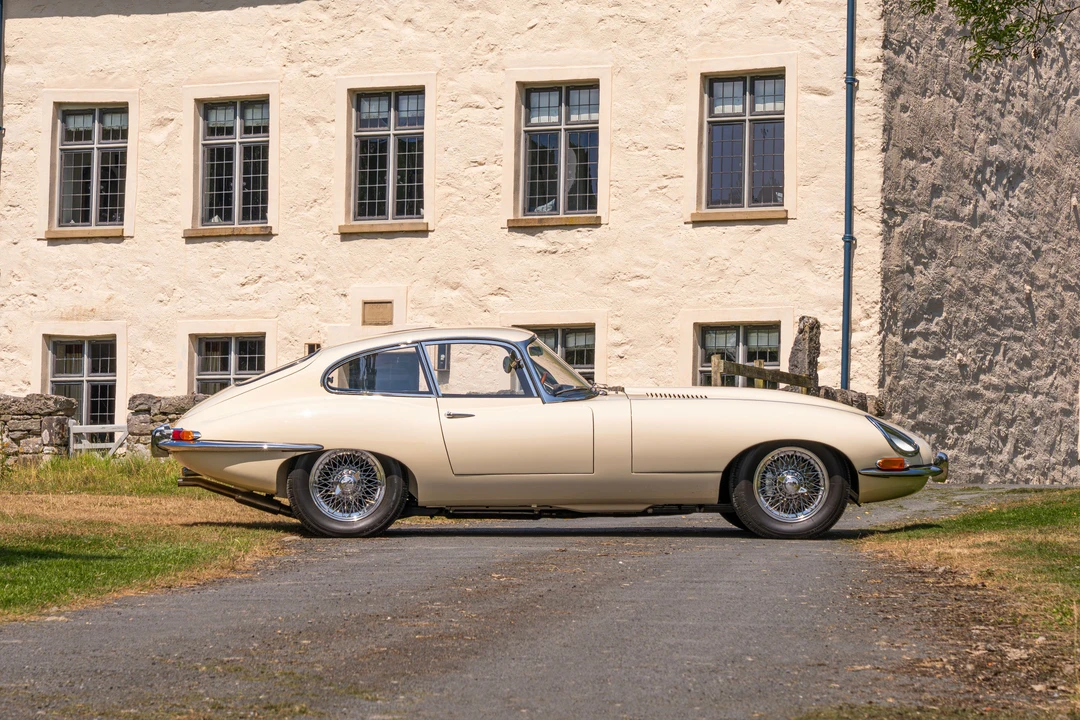 1962 Jaguar E-Type Series 1 - Image 15 of 18