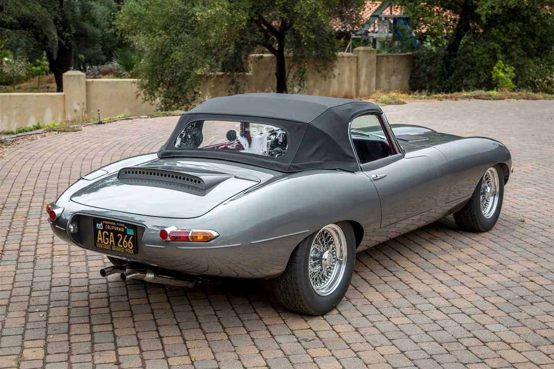 1962 Jaguar E-Type Series 1 - Image 2 of 31