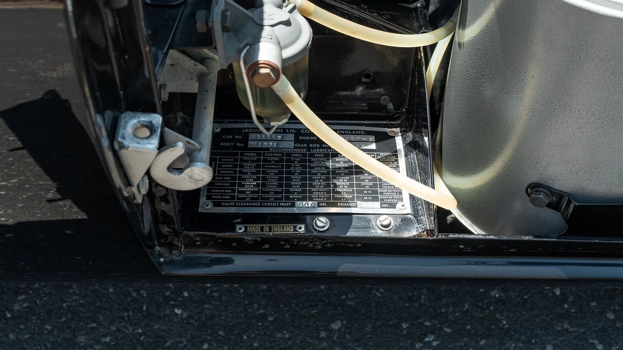1962 Jaguar E-Type Series 1 - Image 2 of 31